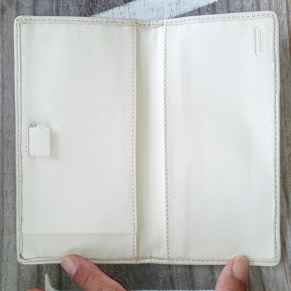 COACH C PRINT CHECK BOOK COVER - Picture 3 of 4